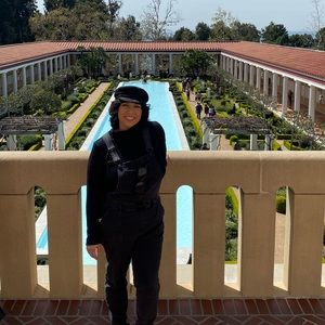 Meet your Posher, Priscila